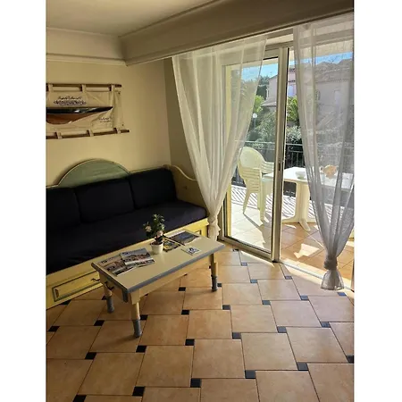 Provencal Haven For Six *
